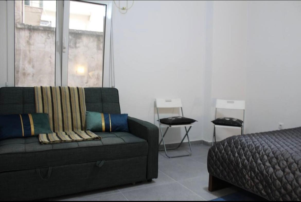 Cozy Apartment In Athens Center Exterior photo